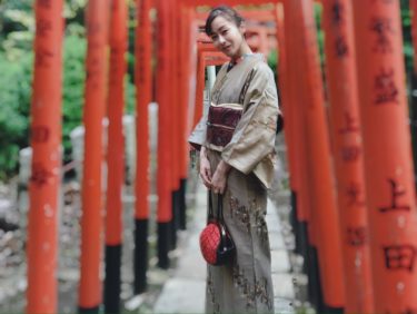 大人女子が着物で大正ロマン風に歩きたいノスタルジックな文京区　